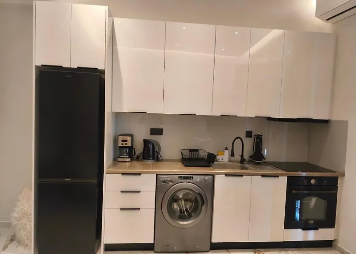 イン Castle View Serenity Square